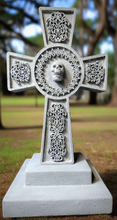 Load image into Gallery viewer, Celtic Cross (small)
