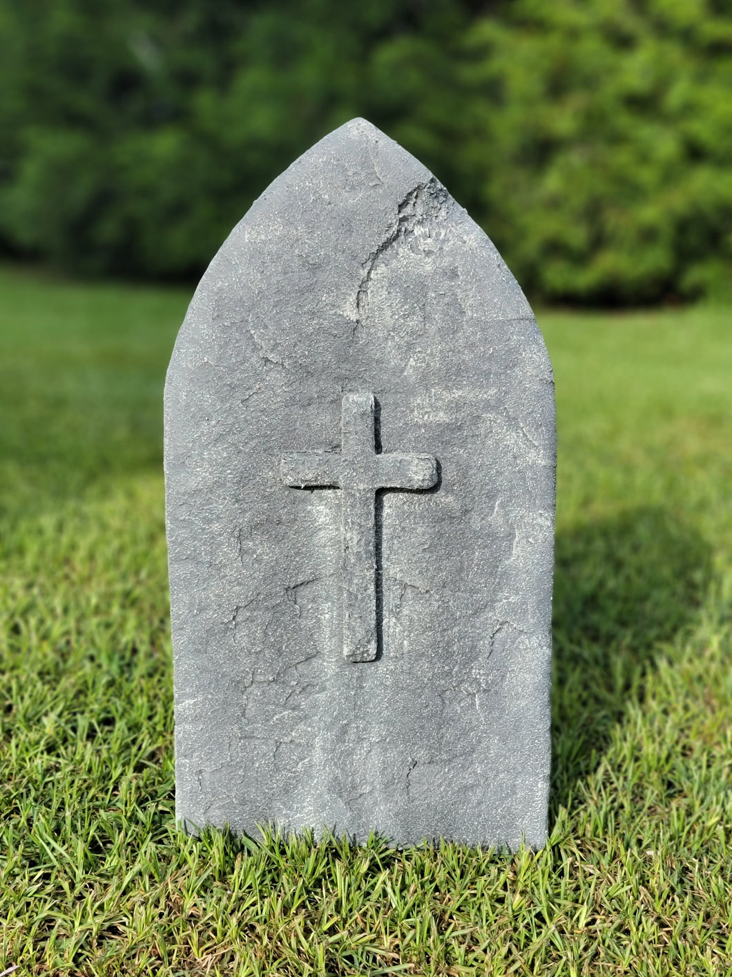 The Simple Cross Tombstone